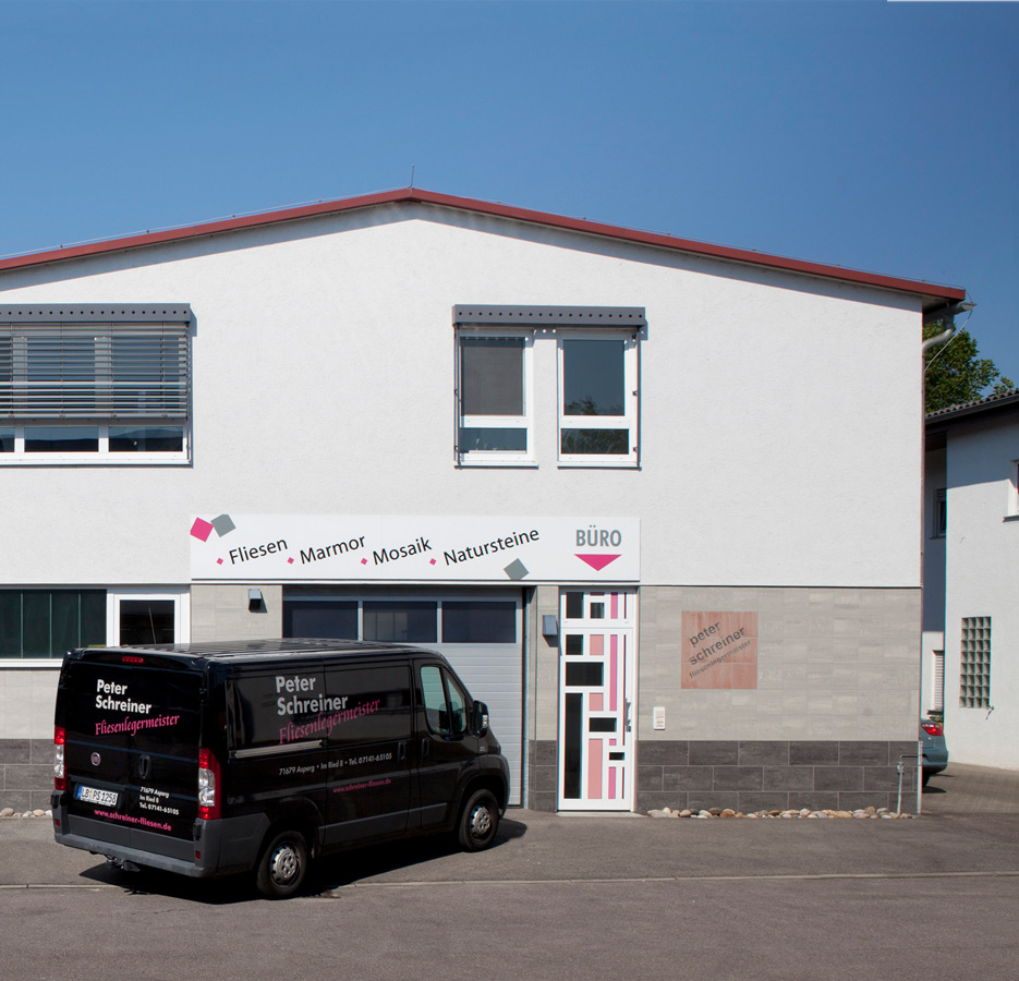 Unser Firmensitz mit großer Fliesen-, Marmor-, Mosaik- und Natursteinausstellung in Asperg – Peter Schreiner Fliesen GmbH, Asperg